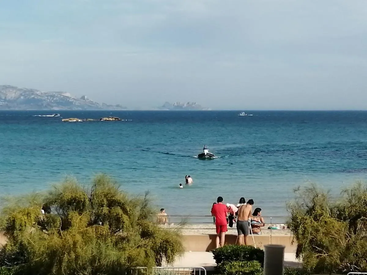 Front de mer les pieds dans l'eau Carry-le-Rouet Appartement